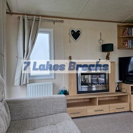 7 Lakes Breaks At 7 Lakes Country Park Crowle  المظهر الخارجي الصورة