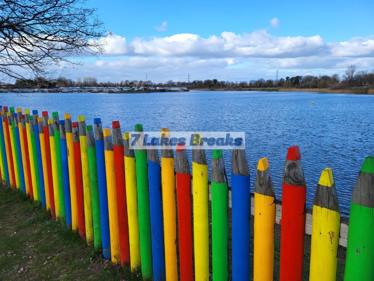 7 Lakes Breaks At 7 Lakes Country Park Crowle  المظهر الخارجي الصورة