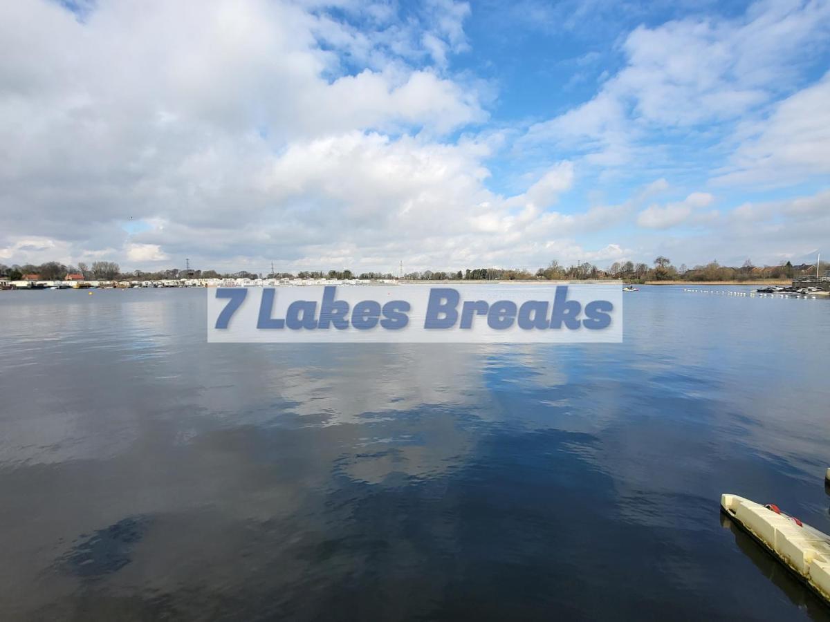 7 Lakes Breaks At 7 Lakes Country Park Crowle  المظهر الخارجي الصورة