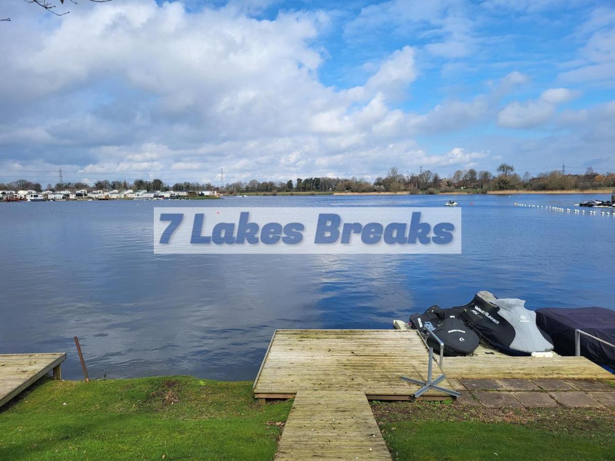 7 Lakes Breaks At 7 Lakes Country Park Crowle  المظهر الخارجي الصورة